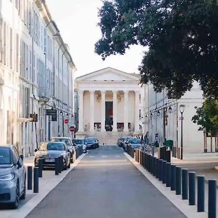 Spacieuse Avec Piscine, Secteur Tres Calme * Nîmes