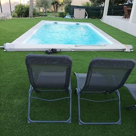 Spacieuse Avec Piscine, Secteur Tres Calme Willa *
